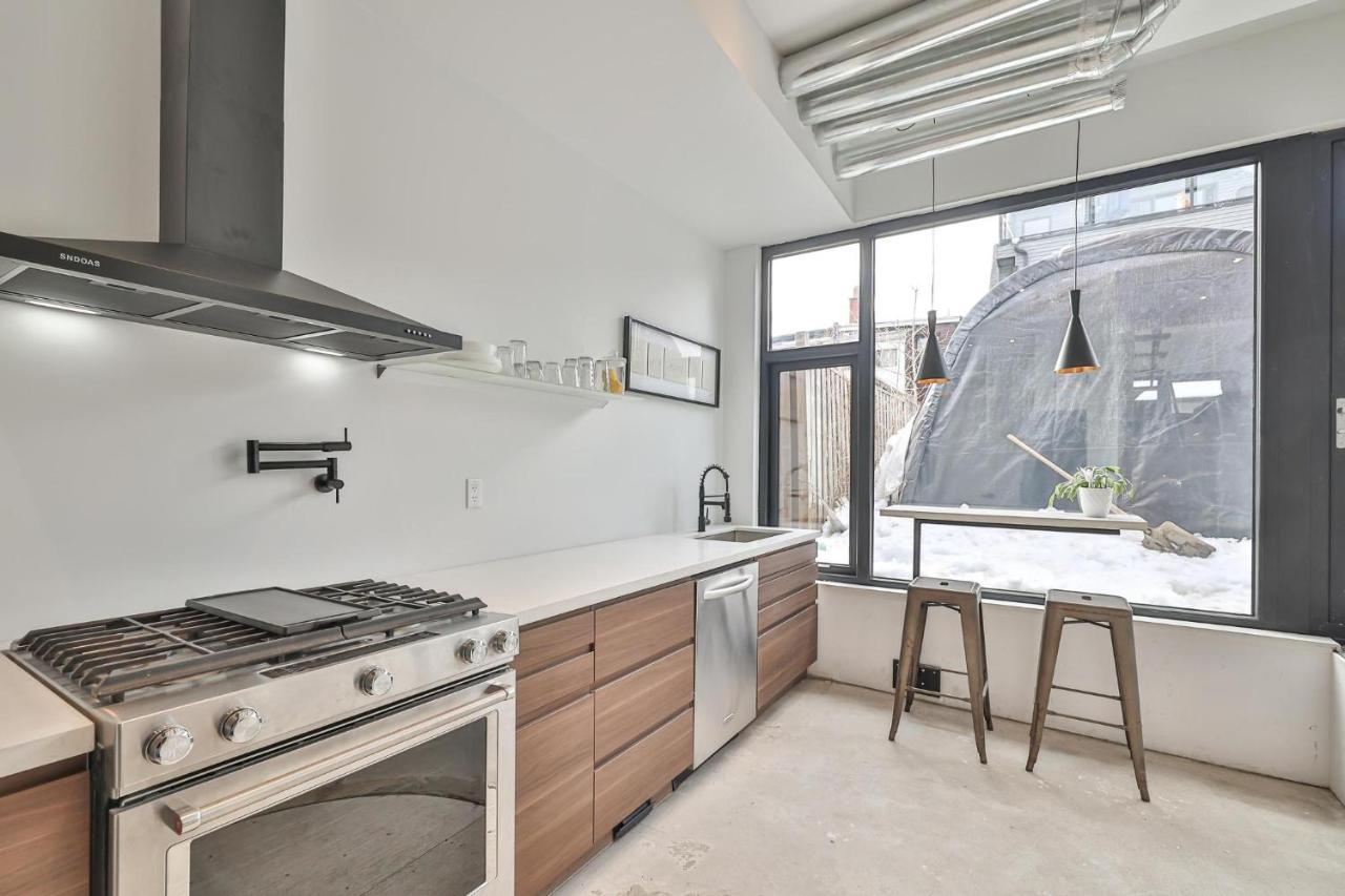 New Modern 1400 Sq Ft Coach House Near Everything Toronto Zewnętrze zdjęcie