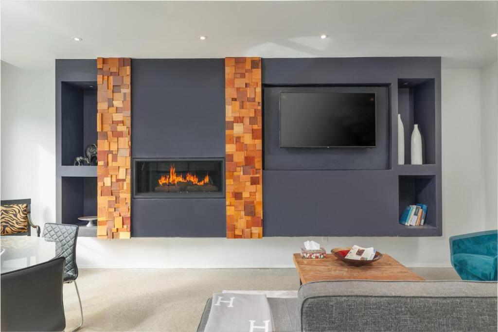 New Modern 1400 Sq Ft Coach House Near Everything Toronto Zewnętrze zdjęcie