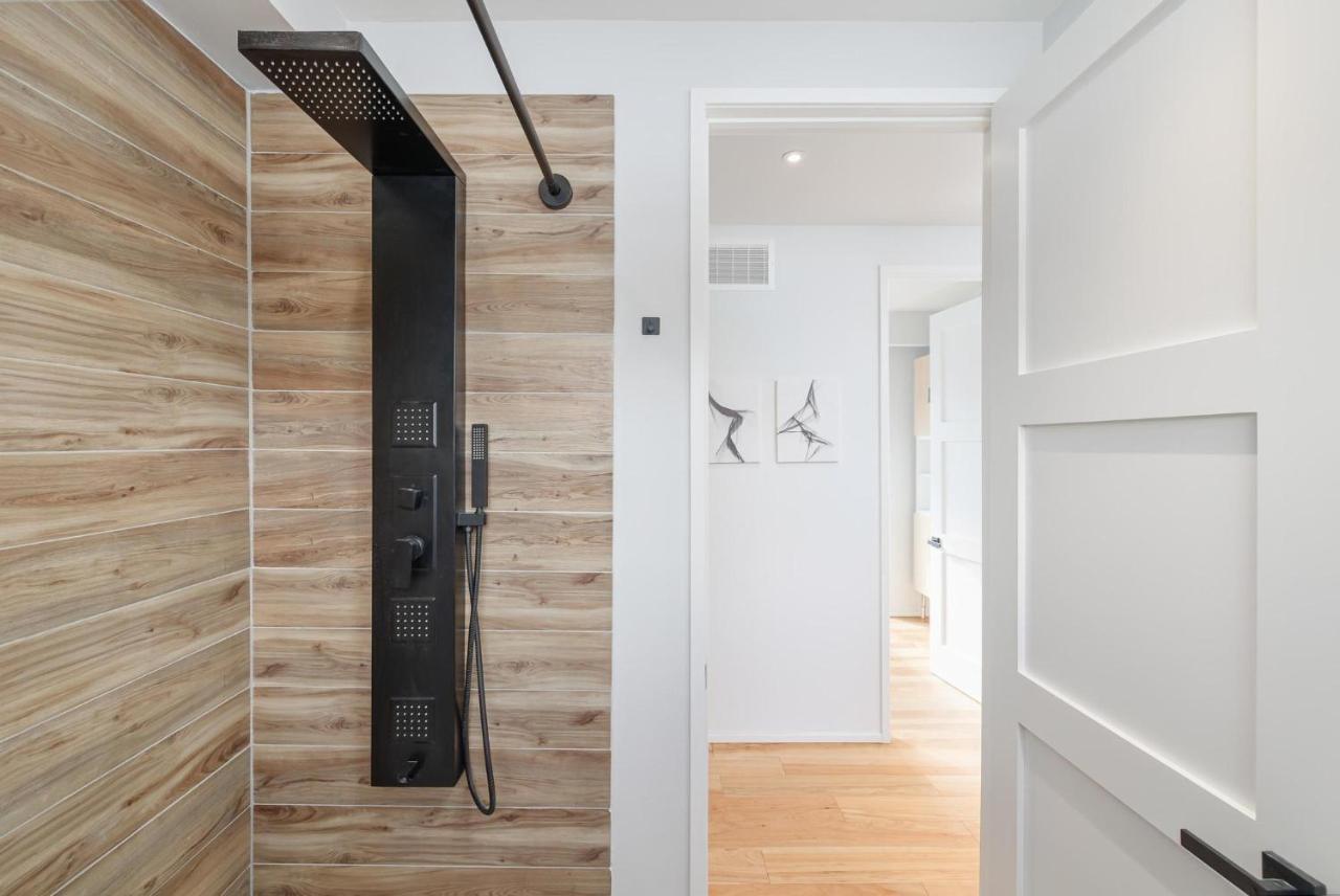 New Modern 1400 Sq Ft Coach House Near Everything Toronto Zewnętrze zdjęcie