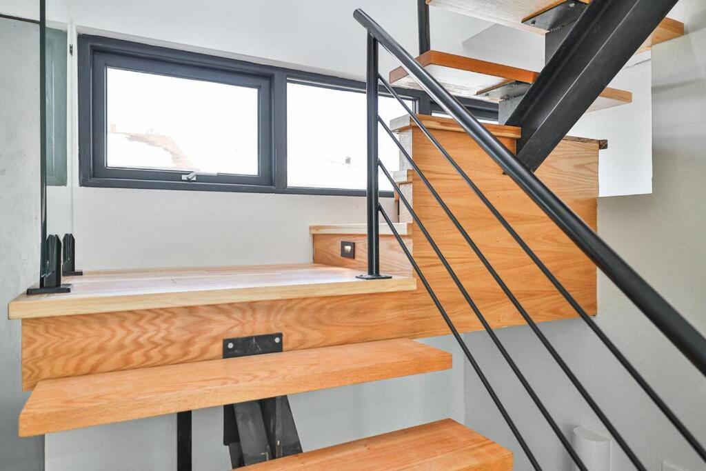 New Modern 1400 Sq Ft Coach House Near Everything Toronto Zewnętrze zdjęcie