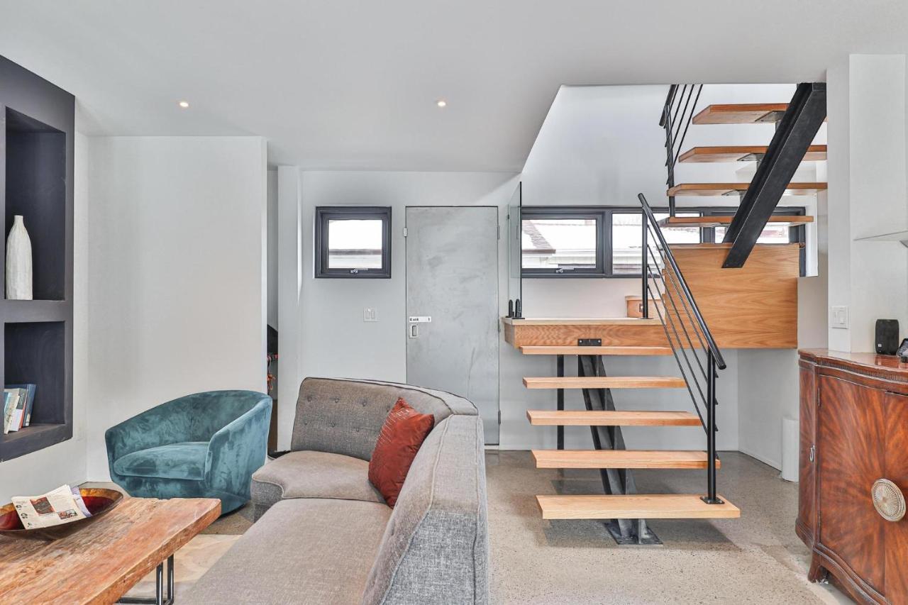 New Modern 1400 Sq Ft Coach House Near Everything Toronto Zewnętrze zdjęcie