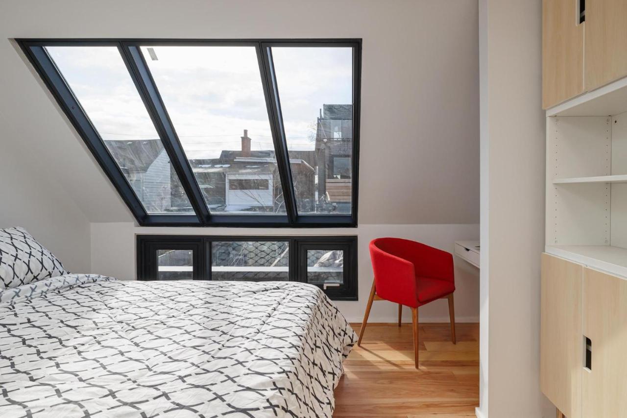 New Modern 1400 Sq Ft Coach House Near Everything Toronto Zewnętrze zdjęcie